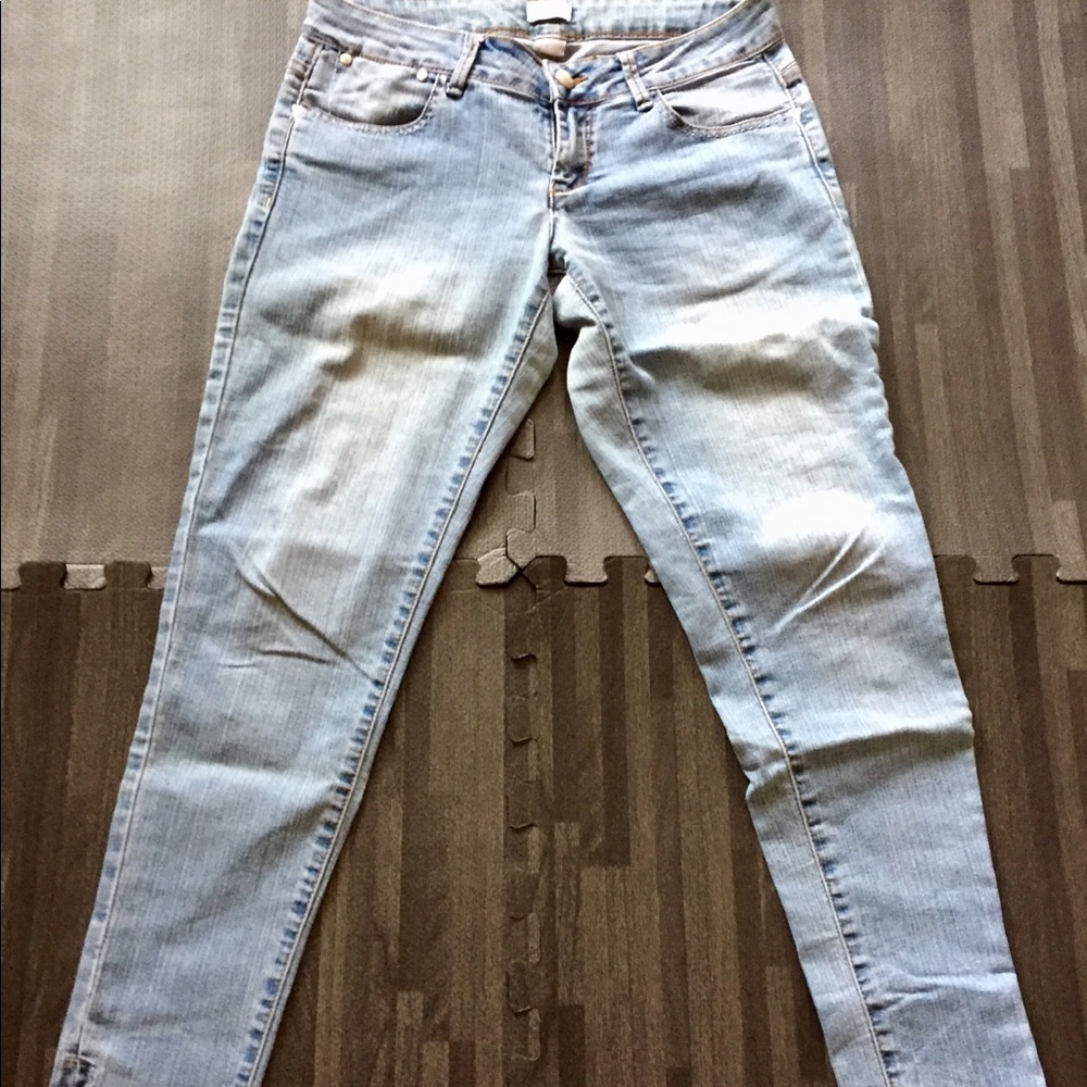 ❤️😍😍 Size 7 cute sexy jeans👖🤩